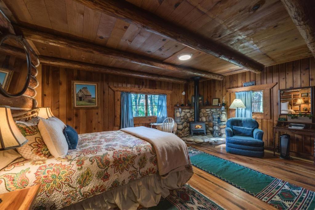 The Davies Family Inn - Adults Only Placerville Dış mekan fotoğraf