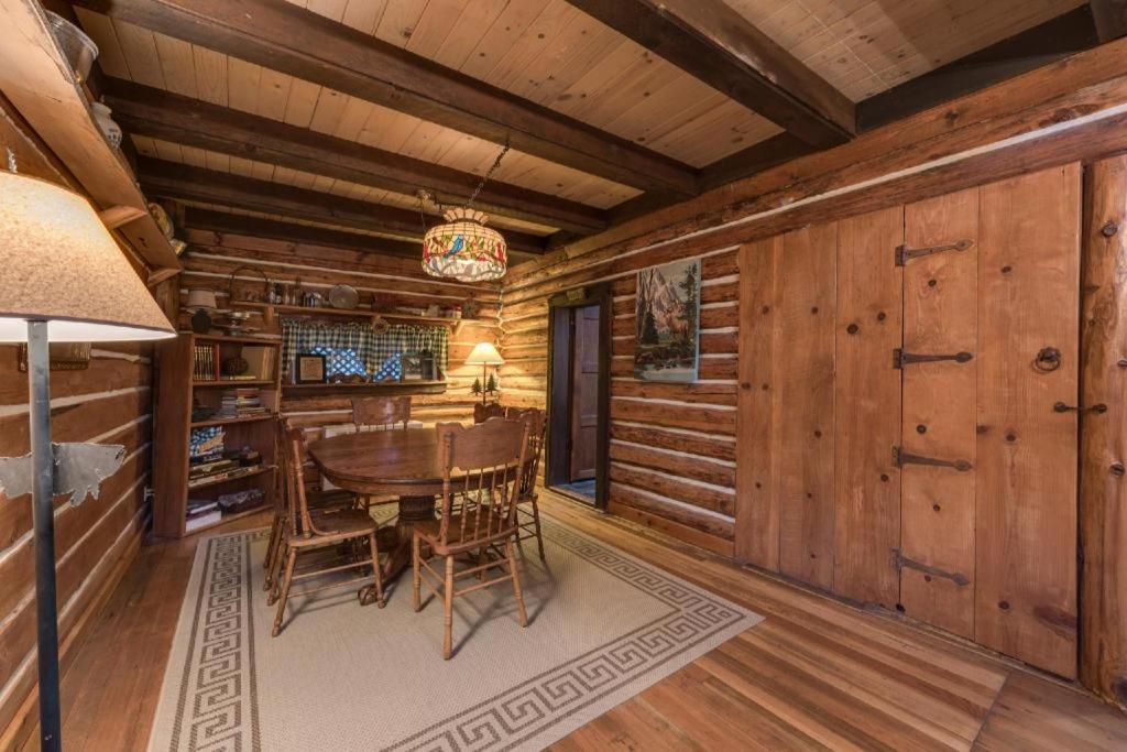 The Davies Family Inn - Adults Only Placerville Dış mekan fotoğraf